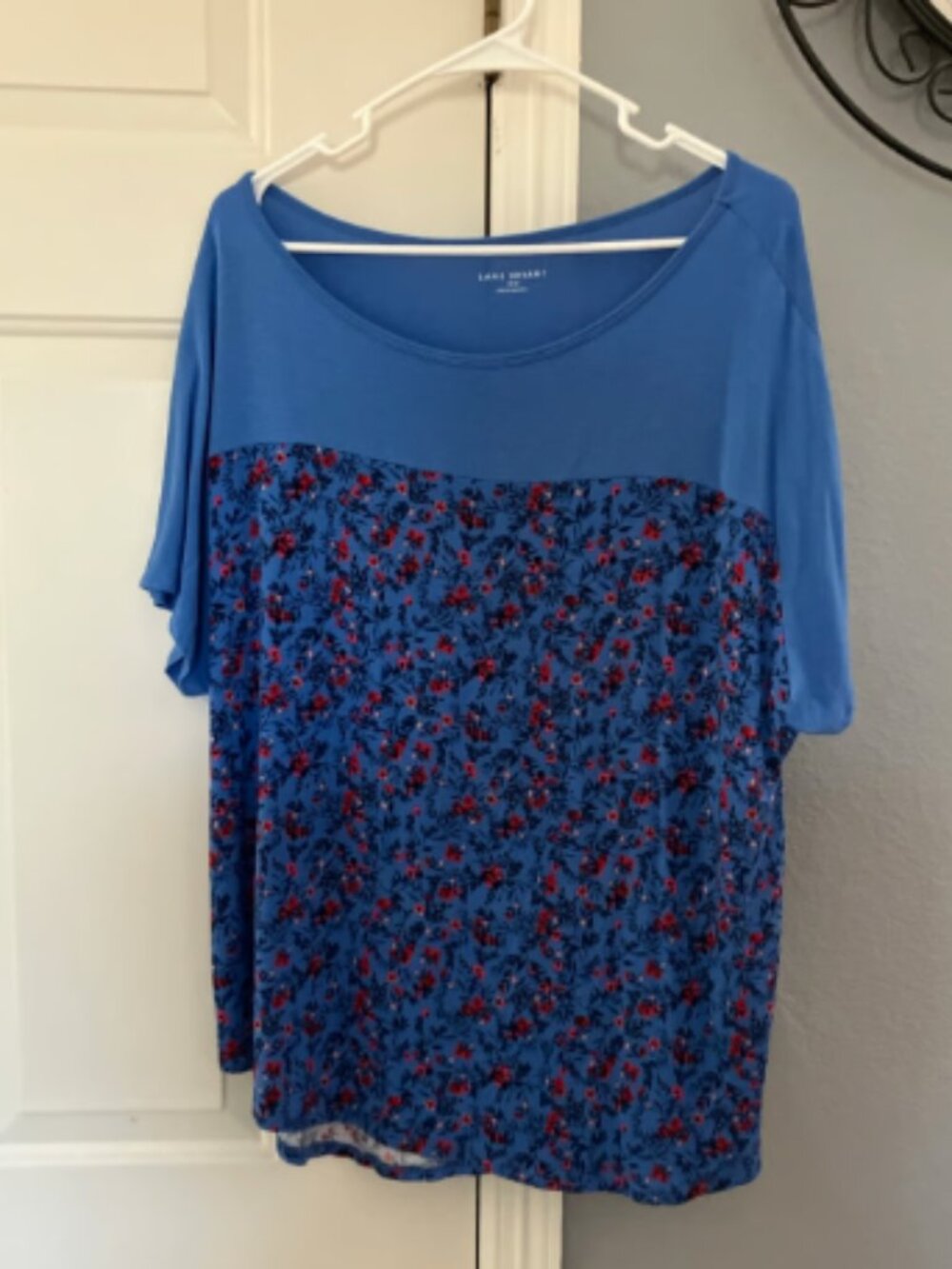 Lane Bryant size 18/20 Floral Pattern Top